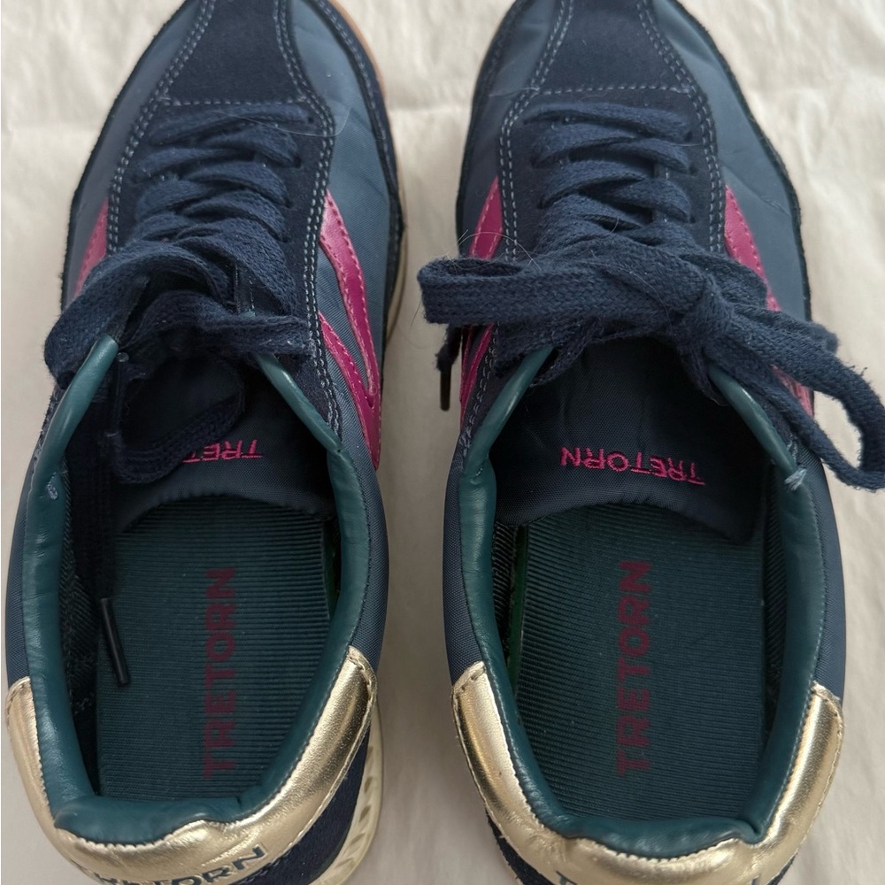 Tretorn Rawlins Navy and Pink Sneakers size 6 - Picture 4 of 8